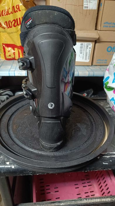 Намалена! Продавам комплект за ски - пълен комплект на Rossignol Axium