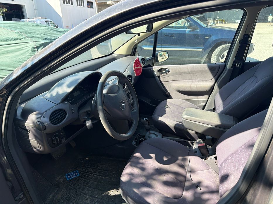 Mercedes A140 на части