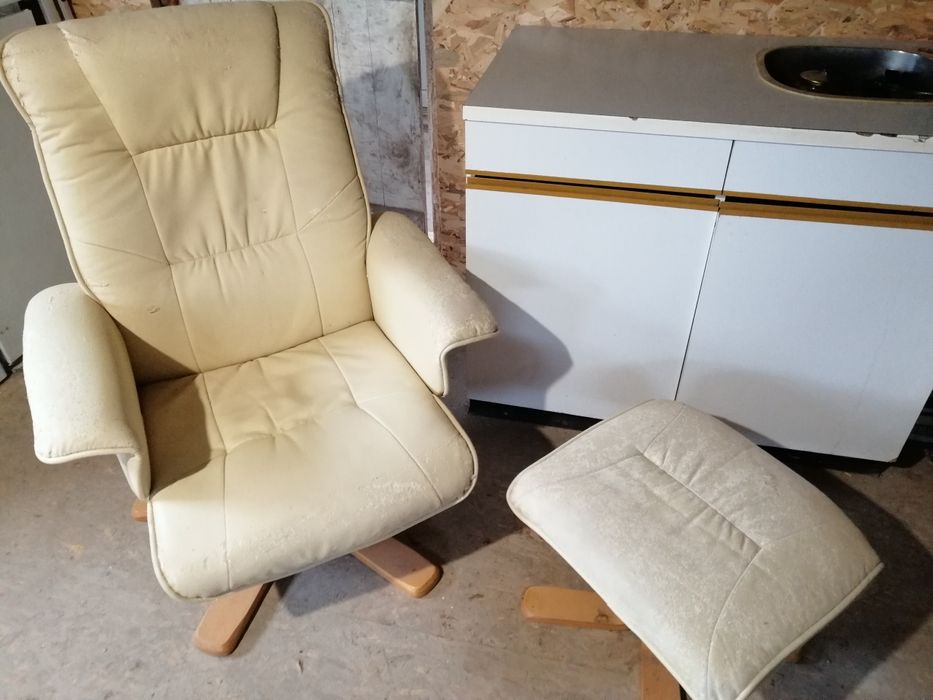 Стол и табуретка, 2 комплекта