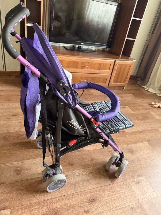 Продается прогулочная коляска