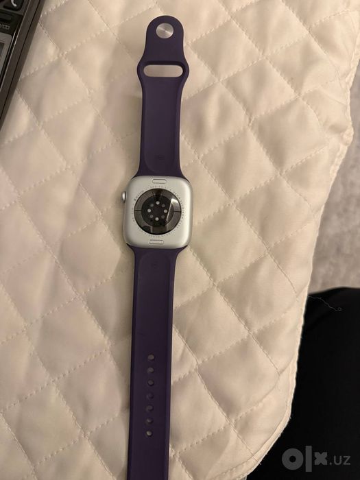 Apple watch 11/46