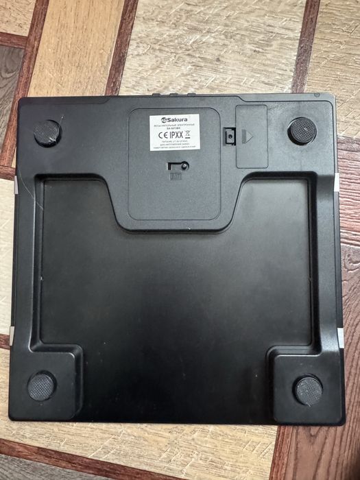 Весы напольные..