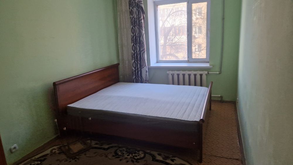 Сдам 3 х комн центр революция