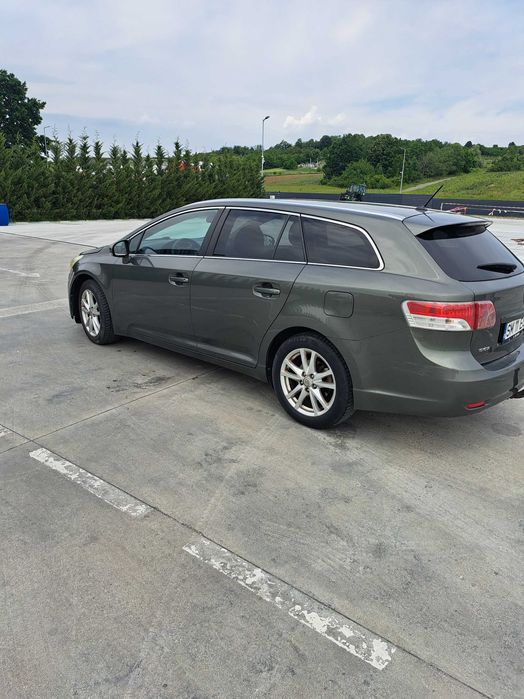 TOYOTA Avensis 2011 — imagine 5