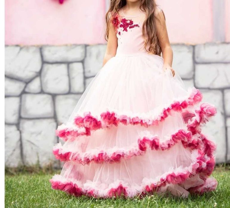 Rochii deosebite impecabile