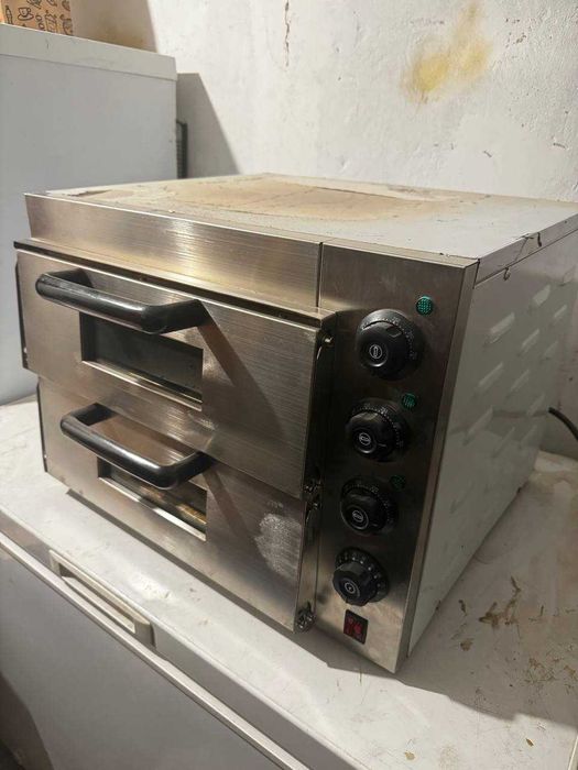 Пицца-печи — 2 штуки.