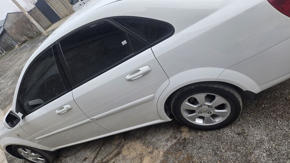 Chevrolet Gentra 1 Jentra evro avtomat сотилади идеал холатда