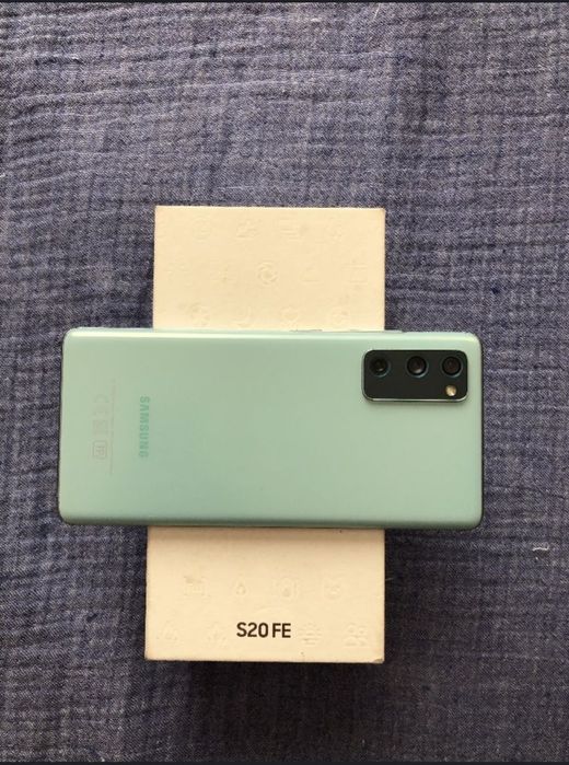 Samsung s20fe 6/128