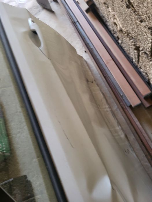 Дверь Hyundai Accent с дефектом