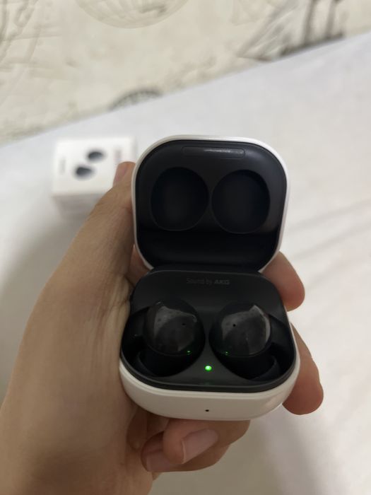 продаю Galaxy Buds 2 Оригинал
