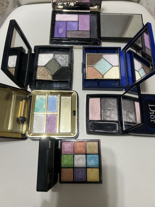 Тени румяна Франция