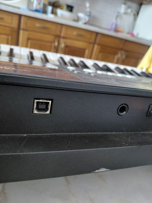 Orga Yamaha PSR E 333