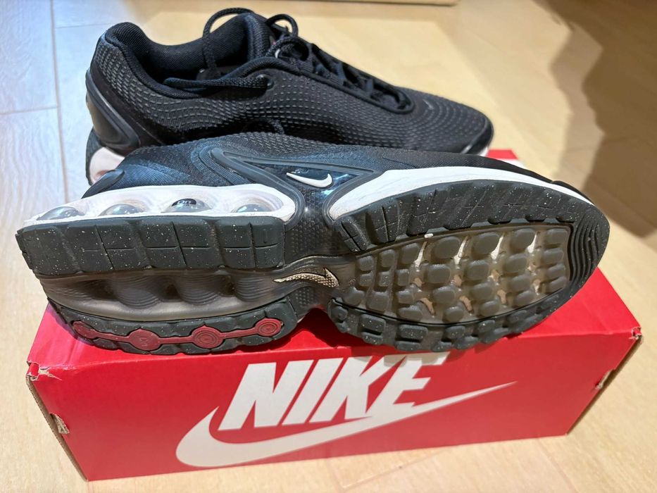 Маратонки Nike Air Max Dn