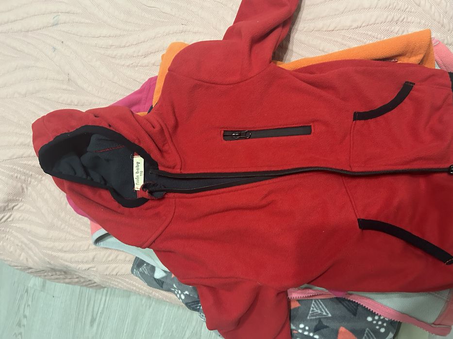 Продам комбинезоны фирмы crockid