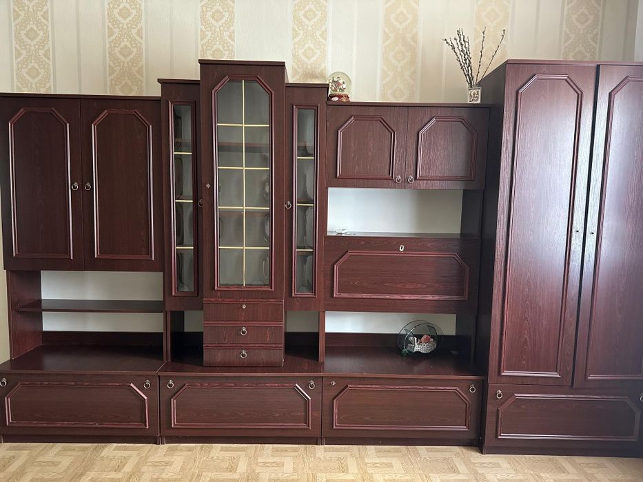 Продам   стенку производство Россия