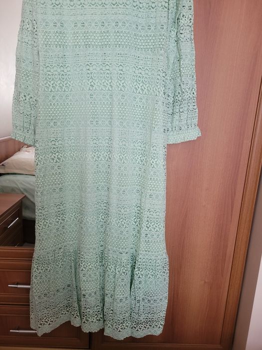 Голям размер рокли