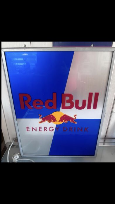 Red Bull-реклама светещо Лого Api- Neon