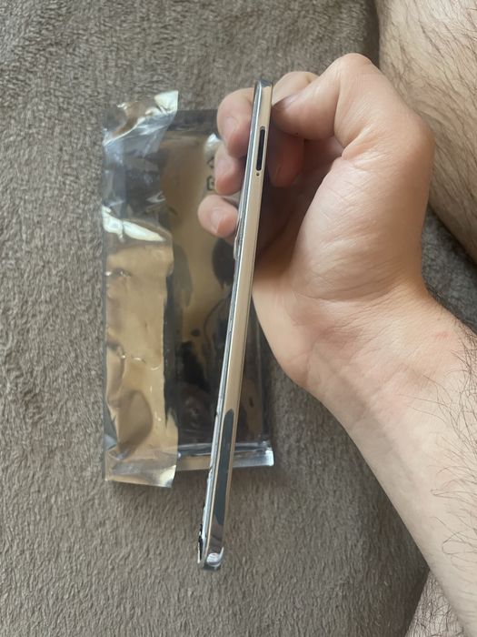 Ramă nounouță de Motorola moto G82 , accept si schimb