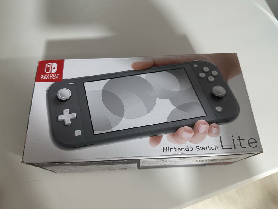 Nintendo switch lite