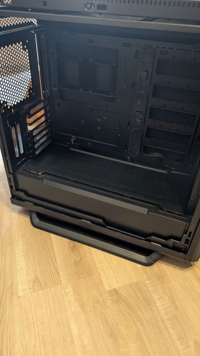 компютърна кутия Be Quiet Silent Base 802