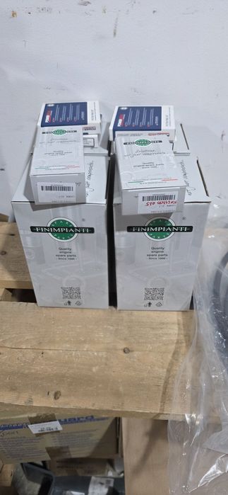 Set motor tractor fiat 312 312R fiat 411.415 import Italia original cu