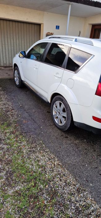 Peugeot 4007 2008г.