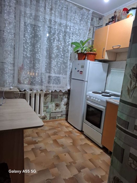 Продается квартира на 19