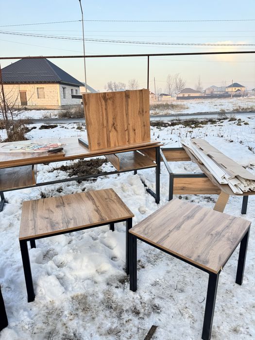 Продам диваны для бизнеса и столы под ним