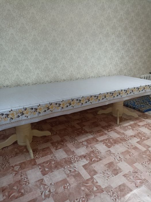 Продам стол торг