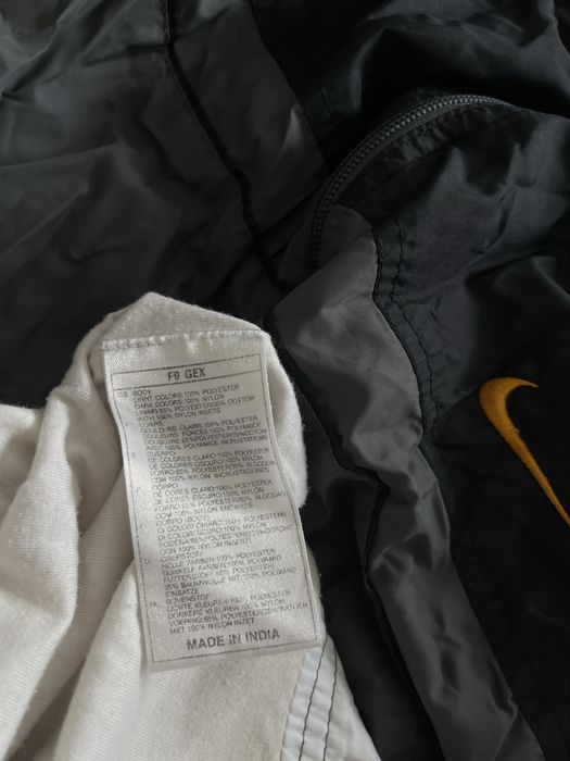 Jachetă / Windbreaker Nike Vintage - Mărimea XL - Model Retro