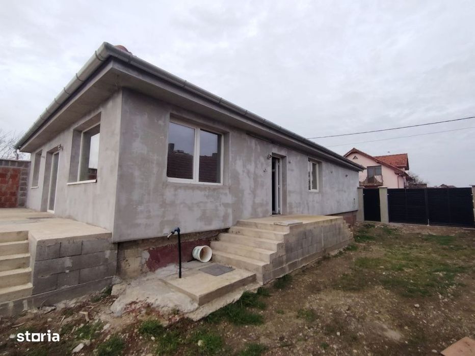 Casa de vanzare in Tarian