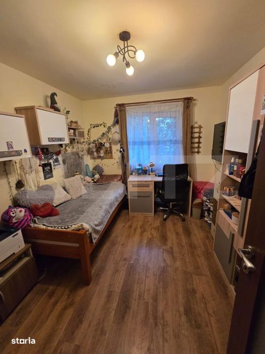 Apartament 4 camere, 77 mp, zona Manastur