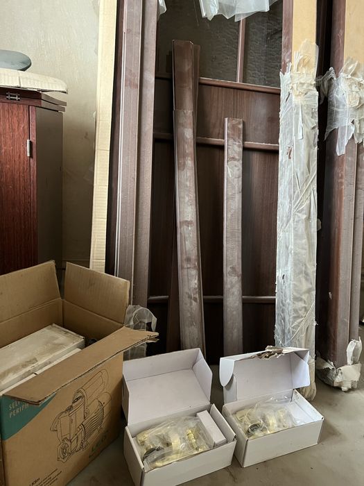 Eshiklar sotiladi|  Двери проданы