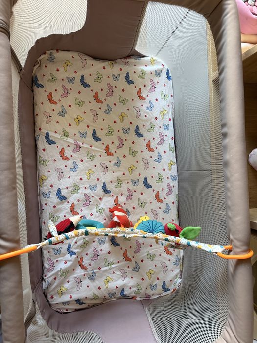 Pătuț co-sleeper Lionelo