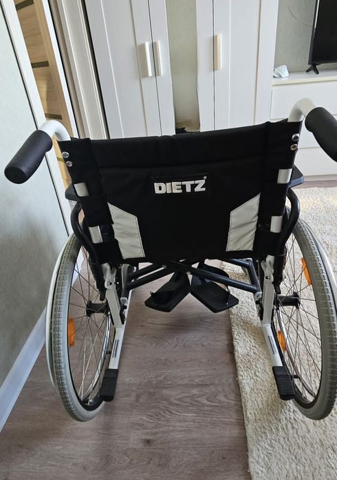 Коляска инвалидная