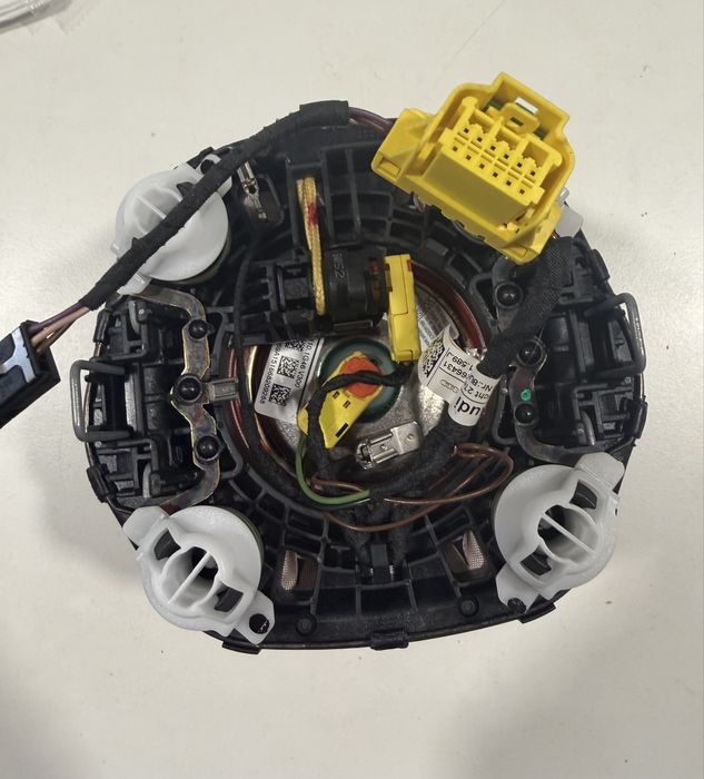 Оригинален мултифункционален волан за Audi