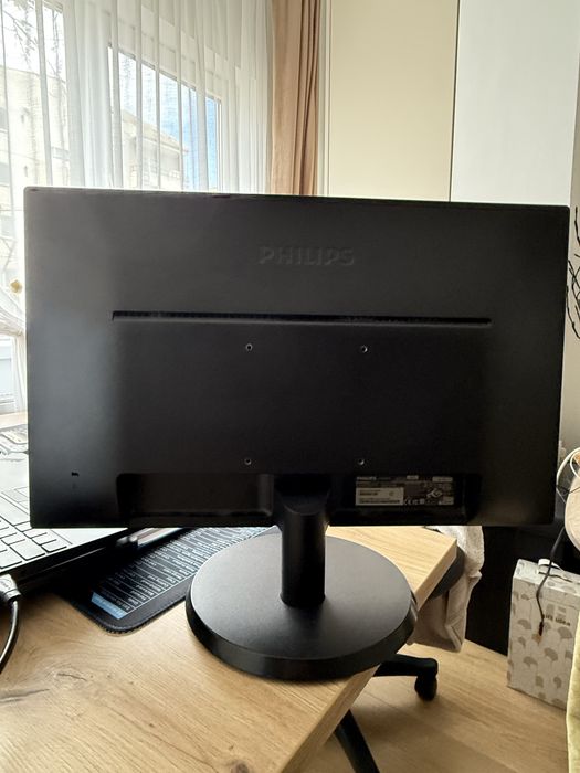 Monitor Philips LED 22” Full HD – funcționează perfect