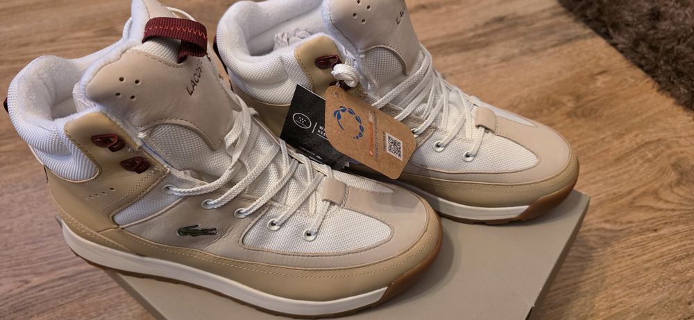 Vând ghete imblanite Lacoste