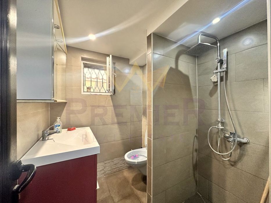 Продава се Многостаен апартамент в Пловдив, Гагарин - 130 кв.м за 1485 €/кв.м - Снимка #12