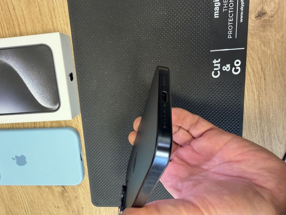 Продавам/Бартер Iphone 15 pro max 256GB Blue Titanium