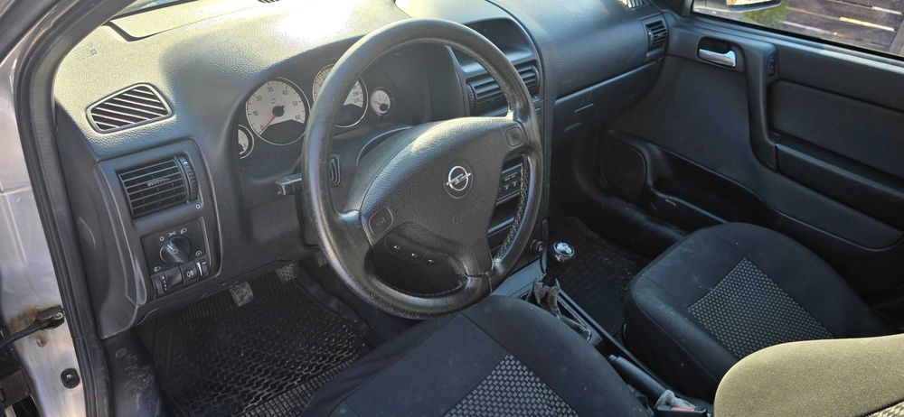 Opel Astra G 1.7