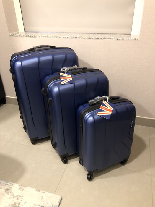 Чемодан большой Доставка