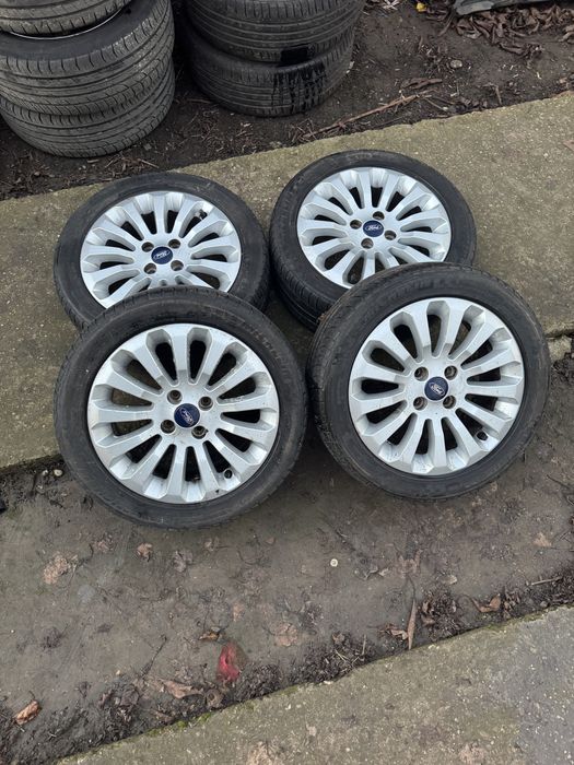Vand set cauciucuri cu jante aliaj r15 4x98 Ford Ka r16 4x100 logan r1