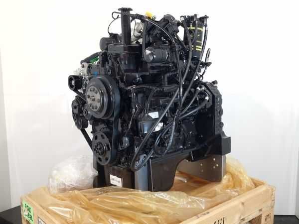 Motor complet Komatsu SAA4D107E-3 - Piese motor Komatsu
