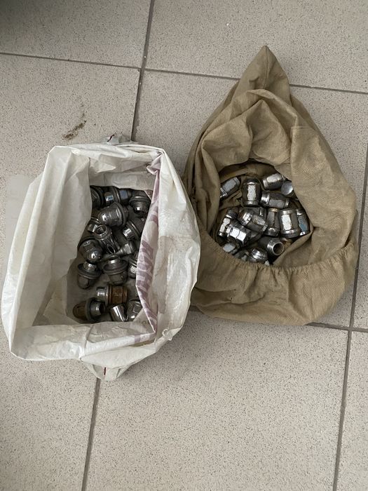 Комплект колес с дисками p265/70 R16. 111S