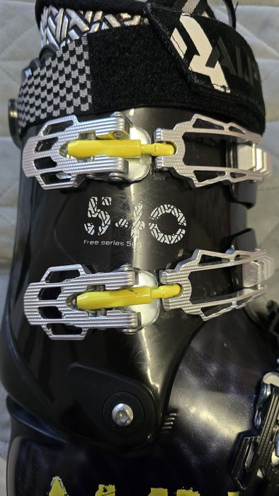 Ски обувки Alpina