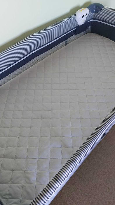 Vanzare patut bebe si lenjerie pat bebe