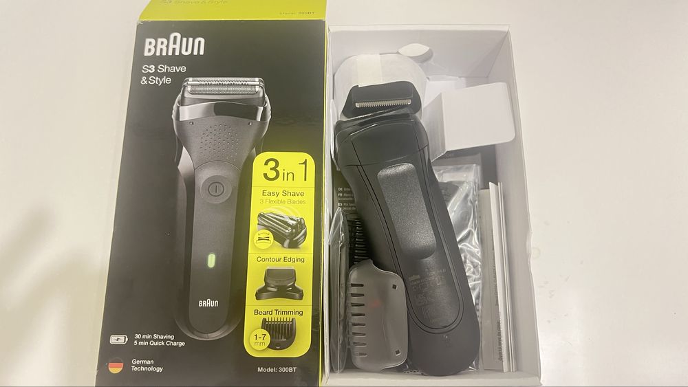 Электробритва Braun 300BT черный