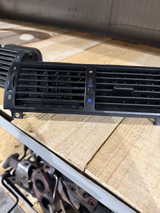 Централна духалка бмв е46 bmw e46 duhalka парно решетка