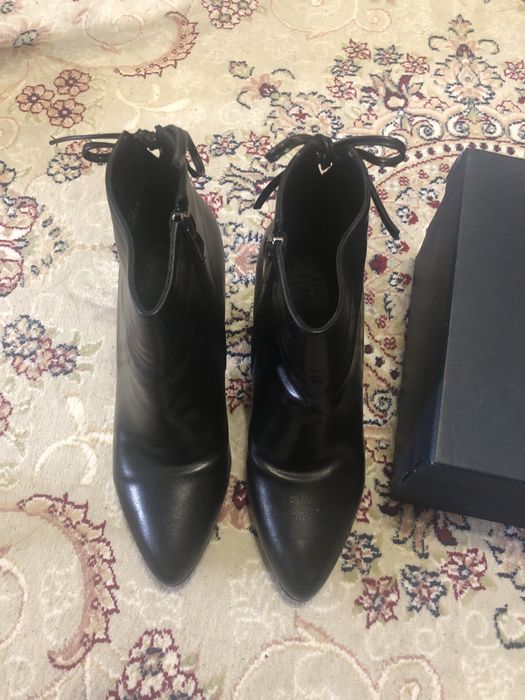 Продам женские полусапожки б/у